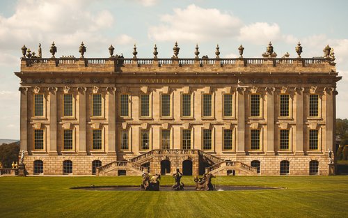 Ztraceni v kráse: Chatsworth House a Peak District z Manchesteru 