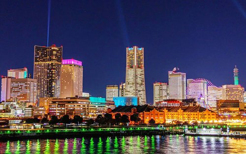 [Kamakura & Yokohama | Includes Train Experience] Enoshima & Kamakura High School & Tsurugaoka Hachimangu Shrine & Yokohama Night View Day Trip (From Tokyo)