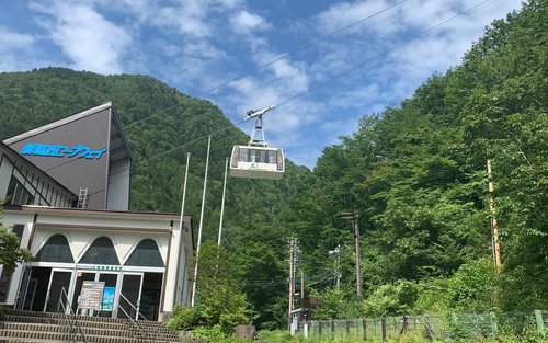 Trải Nghiệm Đi Bộ Đường Dài với Vé Cáp Treo ở Takayama