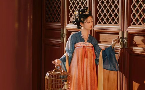 Nanchang Tengwang Pavilion Tourist Area Hanfu Travel Photography & Hairpin Flower Experience + Optional Photographer Outdoor Shooting