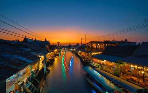 Amphawa flydende marked, Maeklong jernbane, Fireflies Tour af AK Go