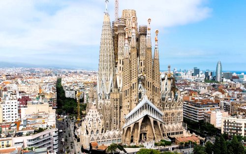 Tur jalan kaki Sagrada Familia di Barcelona