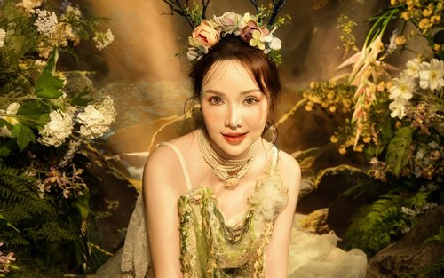 Photo Shoot and Costume rental by absolute studio Chiang mai 