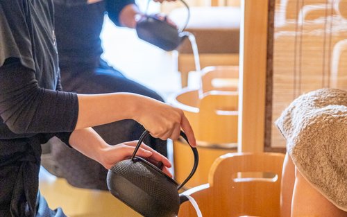 Arashiyu Foot Bath and Blissful Foot Massage in Kyoto