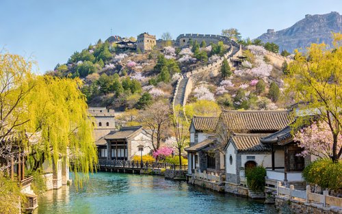 Gubei Water Town & Simatai Great Wall 1-Day Tour