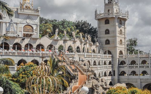 Cebu City Private Day Tour with Simala Shrine