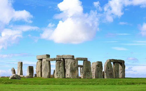 Windsor Castle, Stonehenge & Oxford Tour from London