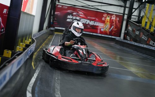 Крытый картинг в Infinity Racing, Хошимин