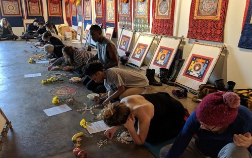 Atelier de peinture de Thangka – Expérience d'art sacré