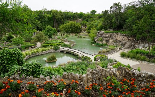 The Grand Historic City Day Tour  in San Antonio