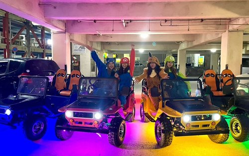 Tour Xe Jeep Mini ở Chatan