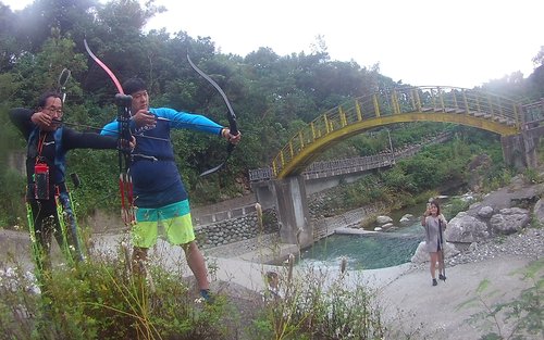 Taitung-Xingang-Gebirgsbach-Jagderlebnis