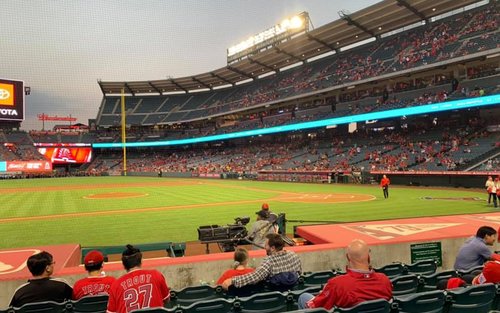 Mecz baseballowy Los Angeles Angels na Angel Stadium