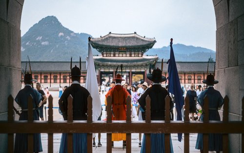 [Malá skupina] Obřad Gyeongbokgung a pěší túra na horu Bugak