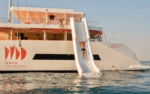 Pattaya 3 Islands Full-Day Catamaran Party by Once Yachting