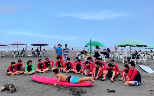 Yilan｜Port de Wushi, Surf à Fanshu｜Expérience de surf d'une demi-journée, d'une journée ou de deux jours et une nuit