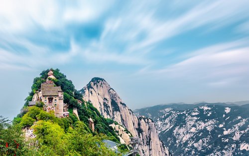 Jednodenní výlet na horu Hua Shan z Xi'anu (výstup na Západní vrchol a sestup ze Severního vrcholu & cesta tam a zpět na Západní vrchol & cesta tam a zpět na Severní vrchol)