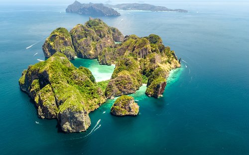 ピピ島・マヤ島・マイトン島・カイ島 スピードボートツアー（プーケット）
