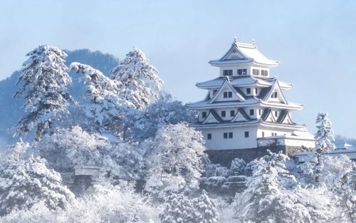 From Nagoya: Gujo Hachiman – Gifu's "Little Kyoto" in the Mountains
