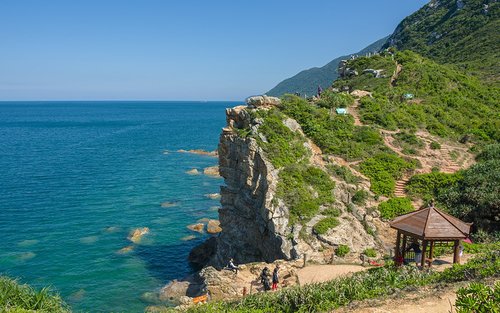 Tur sehari ke Shenzhen Yangmeikeng + Desa Gunung Lu Zui + Kota Kuno Dapeng + Jiaochangwei