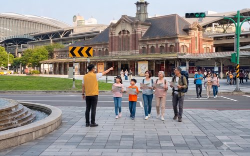 台中火车站／宫原眼科／柳川水岸景观步道 - 徒步导览半日游