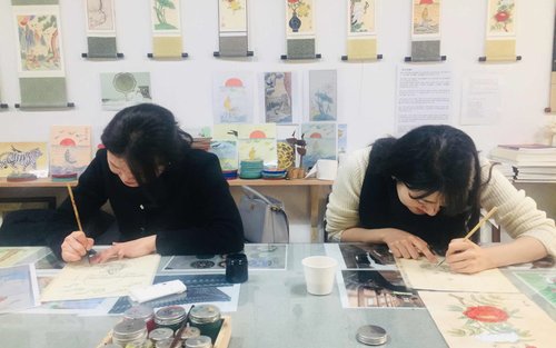 Lớp Vẽ Tranh Dân Gian Hàn Quốc Minhwa ở Suwon