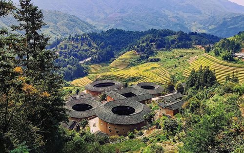Excursion d'une journée complète à Xiamen Yunshuiyao et Tianluokeng Tulou