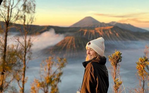 ทัวร์ชมพระอาทิตย์ขึ้นที่ภูเขาไฟโบรโมและภูเขาไฟอีเจี้ยนแบบหลายวัน (เดินทางจากจากสุราบายาหรือมาลัง)