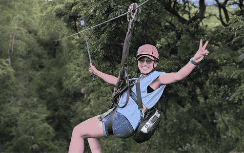 Tour di 6 zipline a Coral Crater a O'ahu
