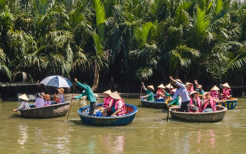 Eco Cooking and Basket Boat Tour