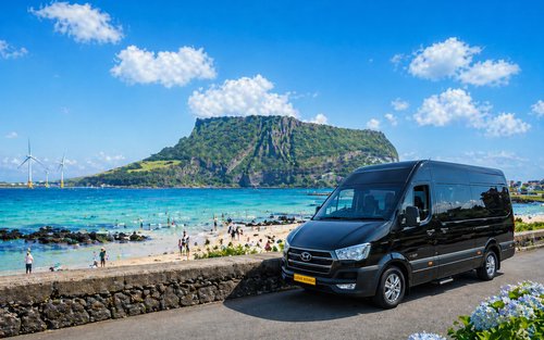 Pronájem soukromého vozu s průvodcem pro oblíbené památky na ostrově Jeju