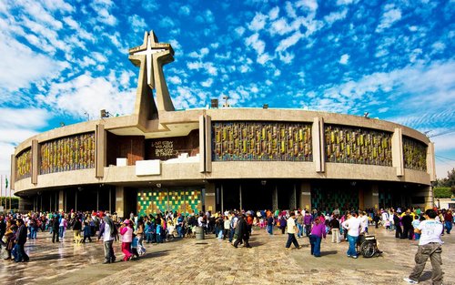 Teotihuacan Pyramids & Guadalupe Shrine Day Tour with Optional Lunch