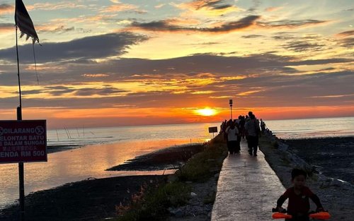 Evening Sunset Bicycle Tour at Penang Balik Pulau