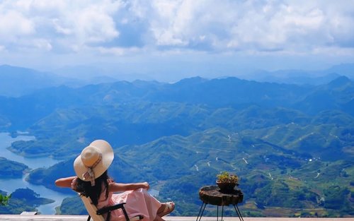 Karst Adventure | Guizhou Huangguoshu Waterfall  4-Day Tour