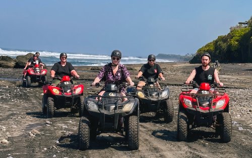 ATV motoros élmény a bali tengerparton