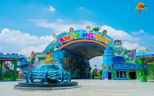 The Amazing Bay Water Park Ticket
