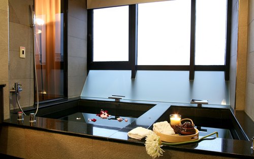Yilan|Xueshan Hot Spring Hotel|Vstupenka do dvoulůžkového pokoje s horkým pramenem