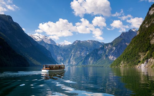 Excursión privada de un día en barco por Königssee y Berchtesgaden desde Salzburgo