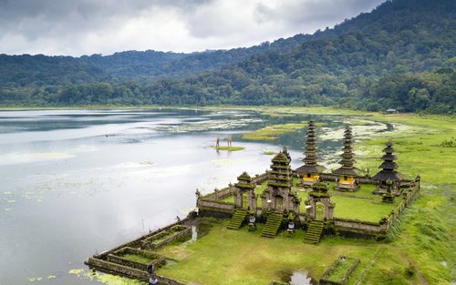 Twin Lake Jungle and Canoeing Trekking Day Tour in Bali