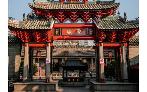 Andata e ritorno Guangzhou/Shenzhen Escursione giornaliera al tempio ancestrale di Foshan e al Guangdong Qian Gu Qing