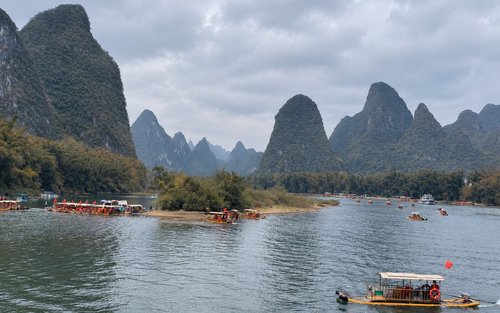 Guilin Yangshuo & Yulong River Full-Day Tour