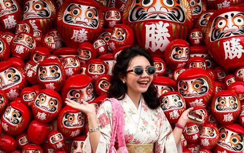 Osaka Katsuo-ji & Minookoen Full-Day Romantic Hiking Tour