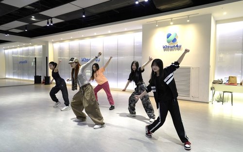 Aula de Dança K-pop de Um Dia Ktown4u