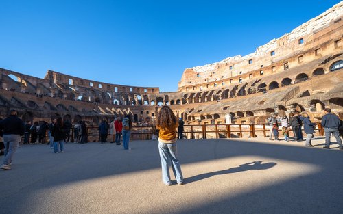 Tur Berpemandu Colosseum, Roman Forum, dan Palatine Hill Roma