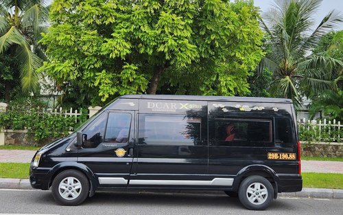 Ha Noi - Ninh Binh Limousine ng Daily Limousine