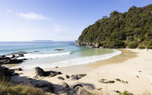 Village & Bays Tour