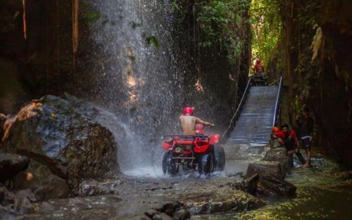 ATV-køreoplevelse i Sukawati, Bali