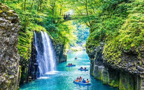 熊本县高千穗峡和阿苏火山导览一日游