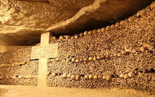 Catacombs of Paris Ticket in Paris
