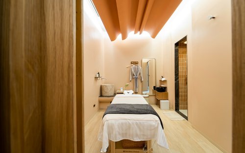 spa room in bangkok